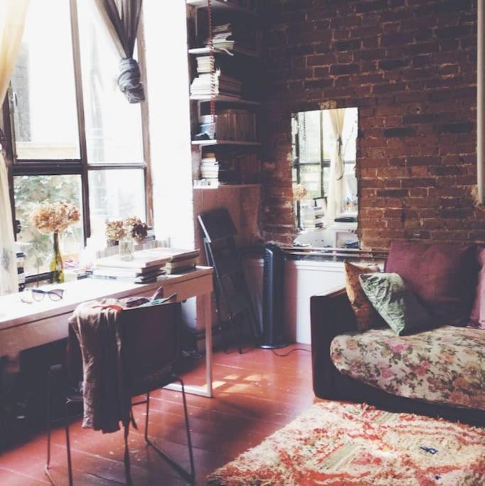 Warm And Cosy Loft In Paris With A Private Outdoor Apartment Екстериор снимка